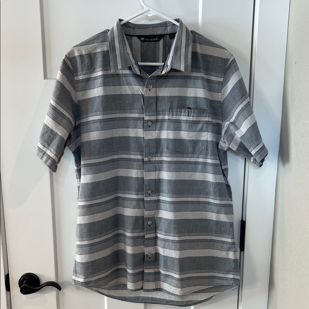 TravisMathew Short Sleeve Button Up Shirt L Gray Striped Casual Golf
